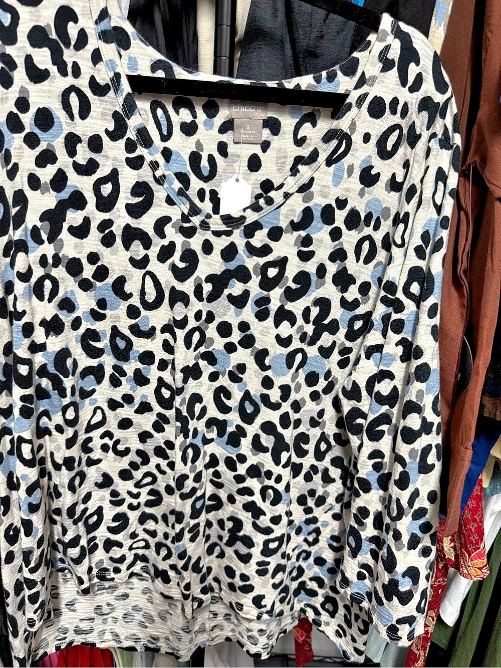 Chico's Animal Print Long Sleeve Top in White & Black Size 3 NWT